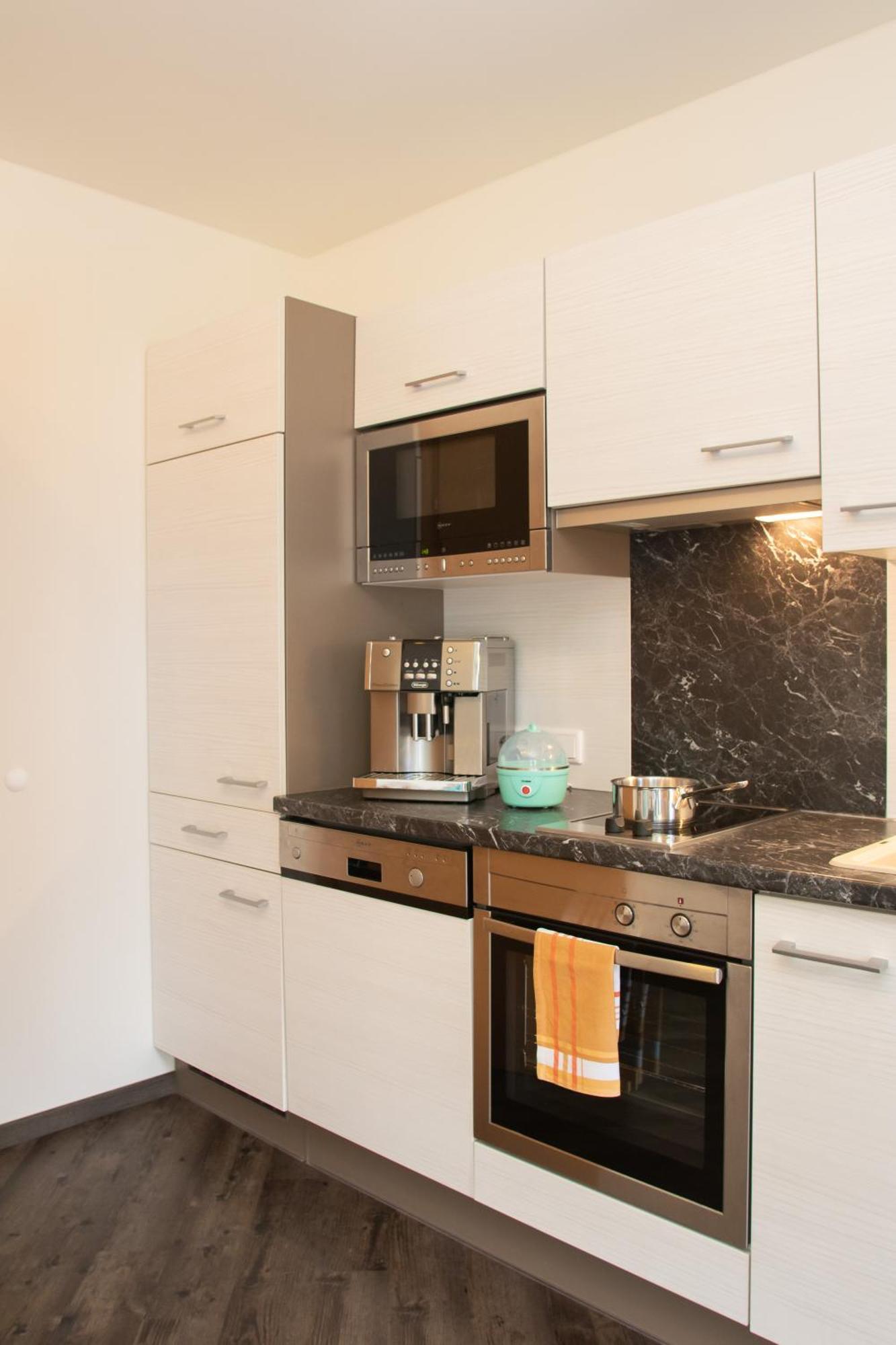 Charly Kahr Apartmán *