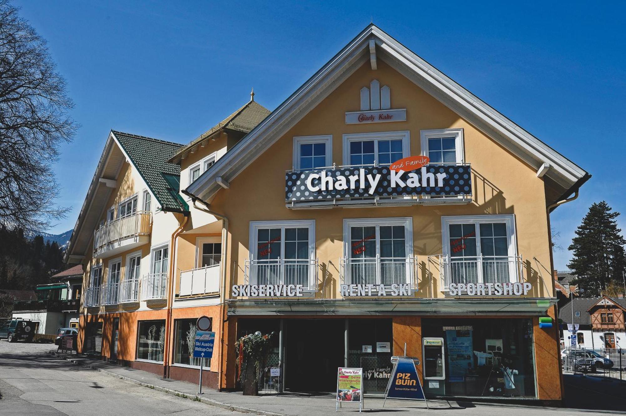 Charly Kahr Family, Ski-in & Ski-out * Schladming