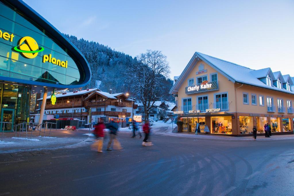 Charly Kahr Apartmán